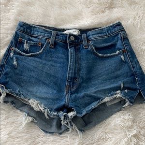 Abercrombie high rise MOM shorts sz 6/28